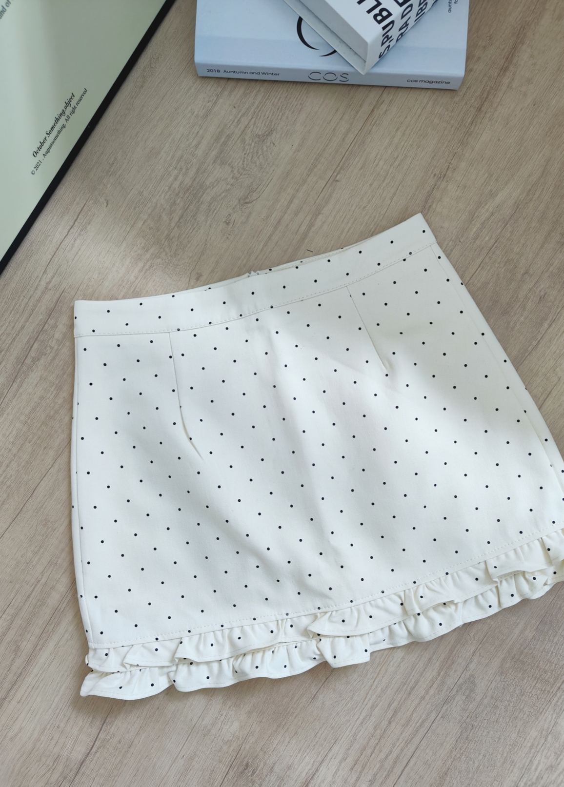 Polka Dot Ruffle Hem Skirt 木耳边波点半身裙*3 Colors