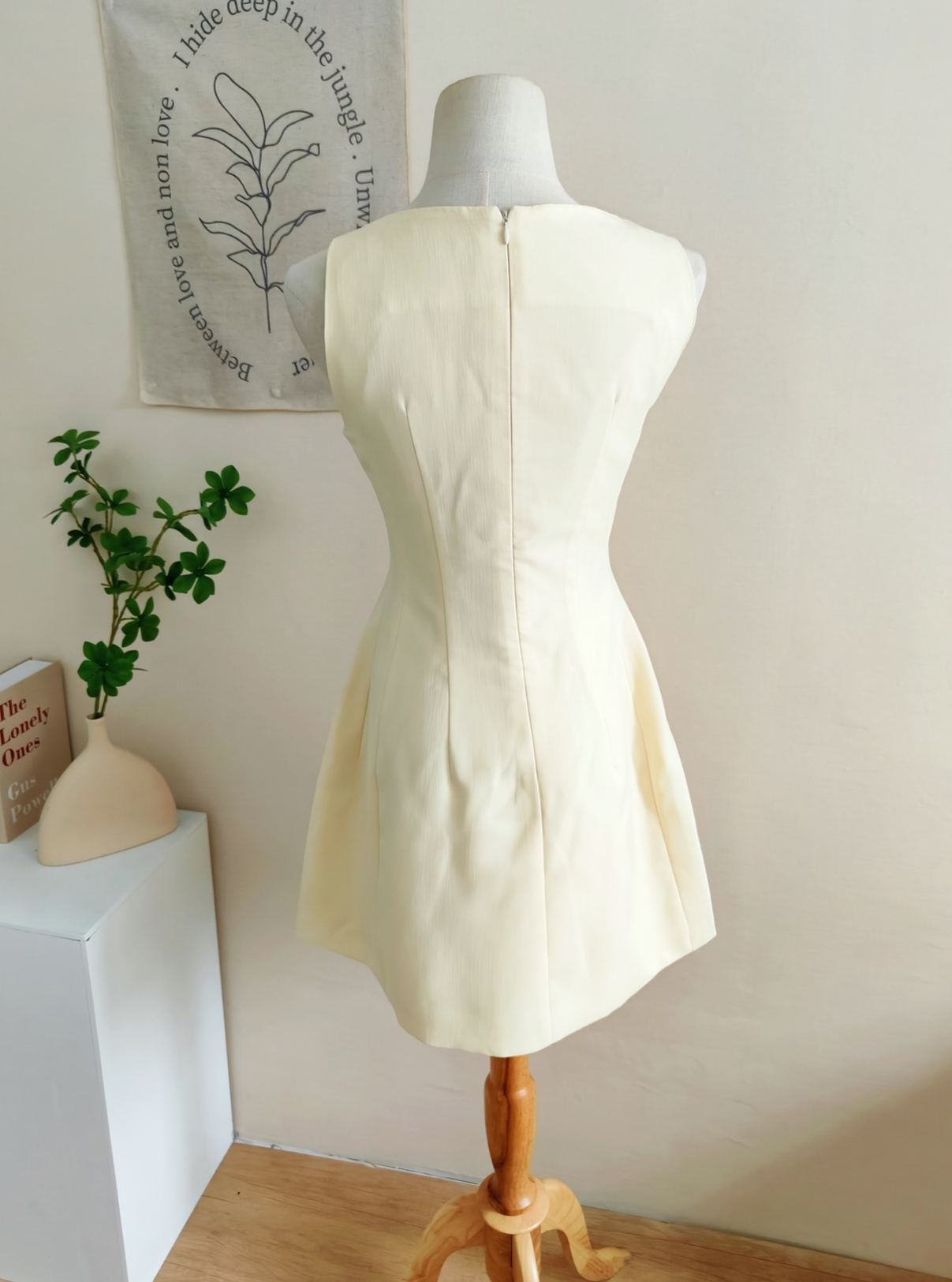 Avenna Round Neck Waist Dress 纯色圆领收腰连身裙*7 Colors