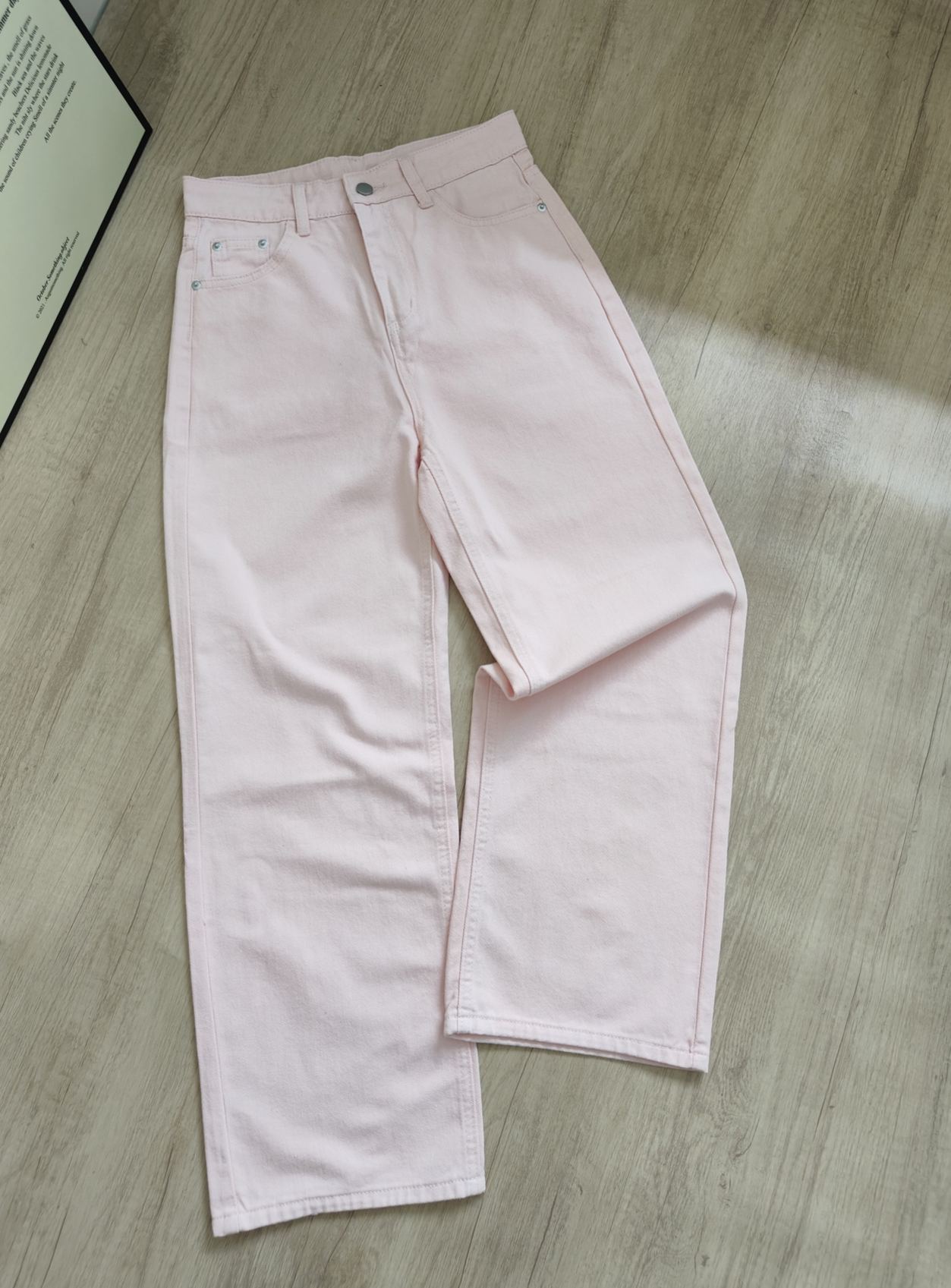 Pink Wide-Leg Jeans 粉色阔腿牛仔裤 
