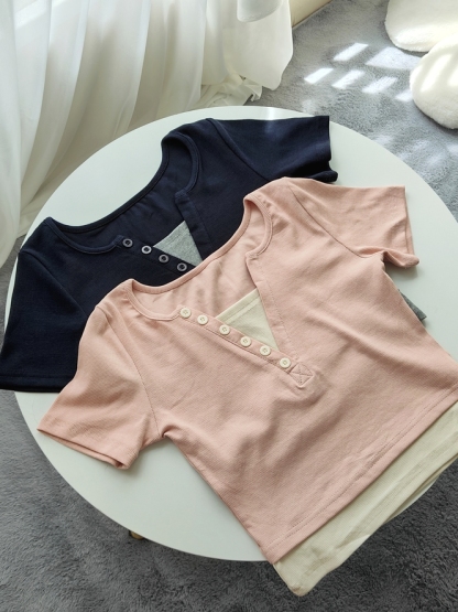 Faux Layered V-Neck Top 假两件V领上衣*4 Colors