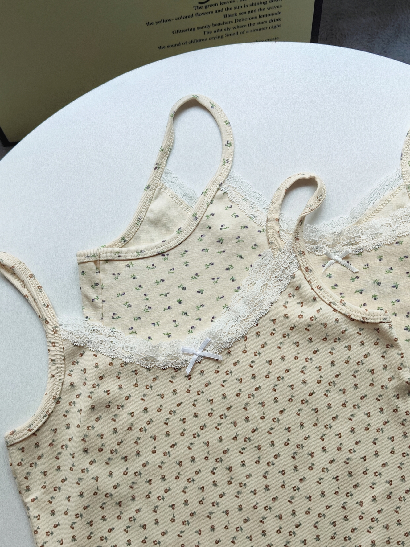 Vintage Floral Lace Cami 碎花蕾丝小吊带*3 Colors