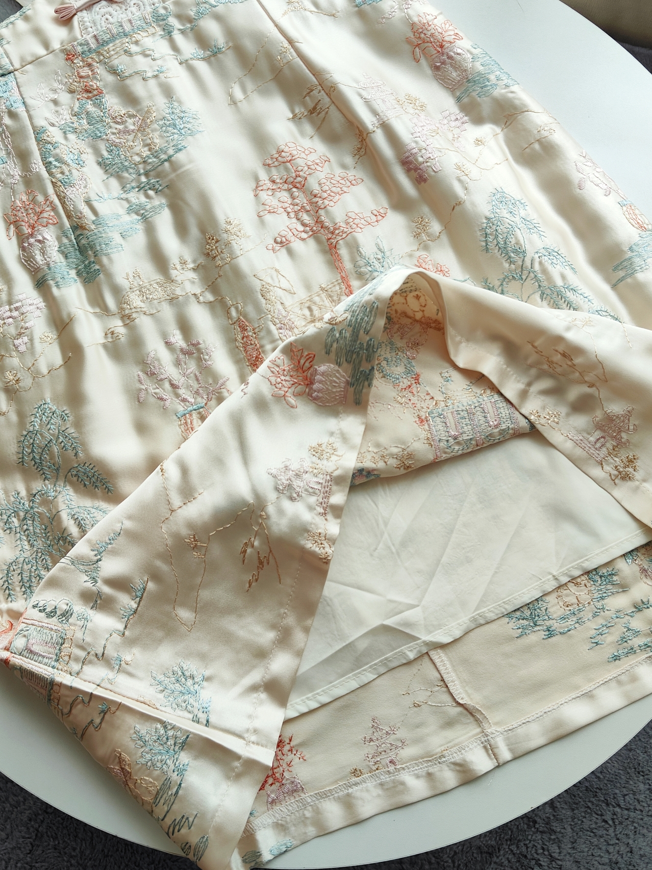 Embroidered Grace Dress 刺绣中式连衣裙