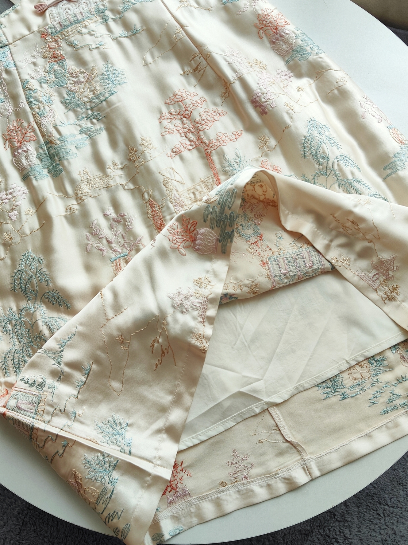 Embroidered Grace Dress 刺绣中式连衣裙