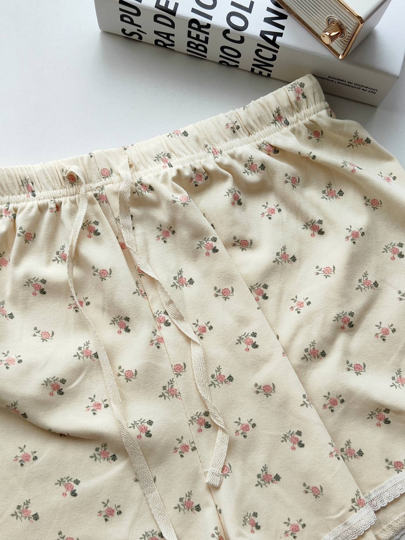 Sweet Lace Floral Homewear Set 碎花蕾丝花边两件套家居服