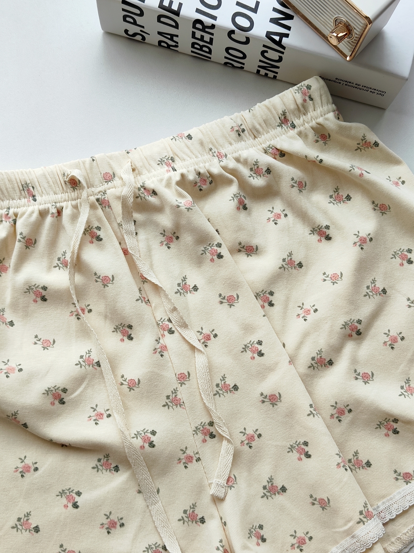 Sweet Lace Floral Homewear Set 碎花蕾丝花边两件套家居服