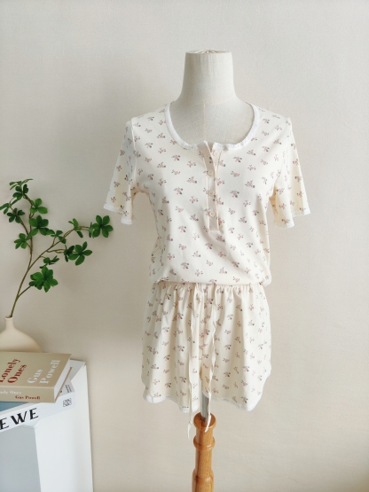 Sweet Lace Floral Homewear Set 碎花蕾丝花边两件套家居服