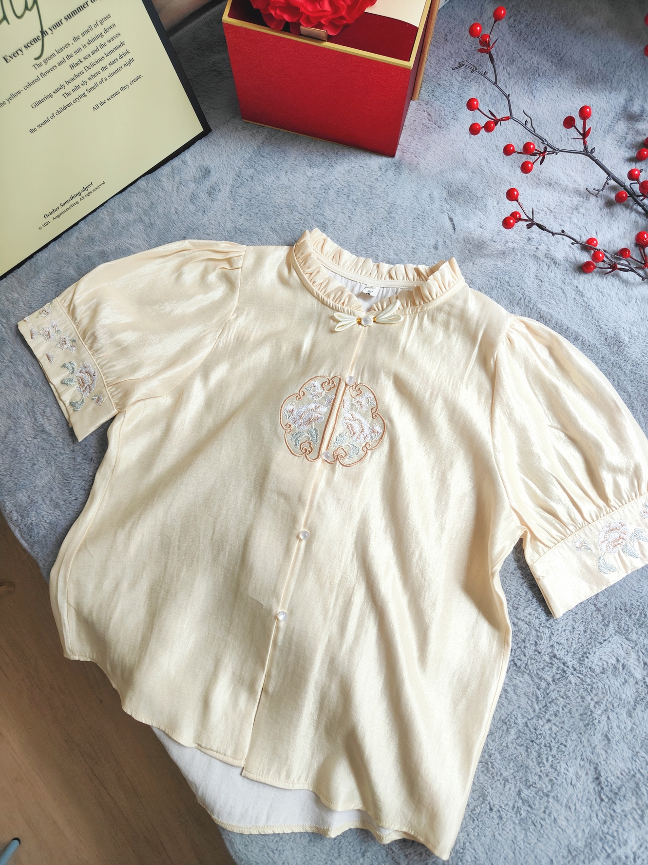 Ruffle Collar Embroidered Tencel Blouse 木耳边立领刺绣天丝衬衫*2Colors