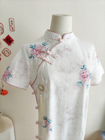 Blooming Rose Cheongsam 玫瑰印花中式旗袍