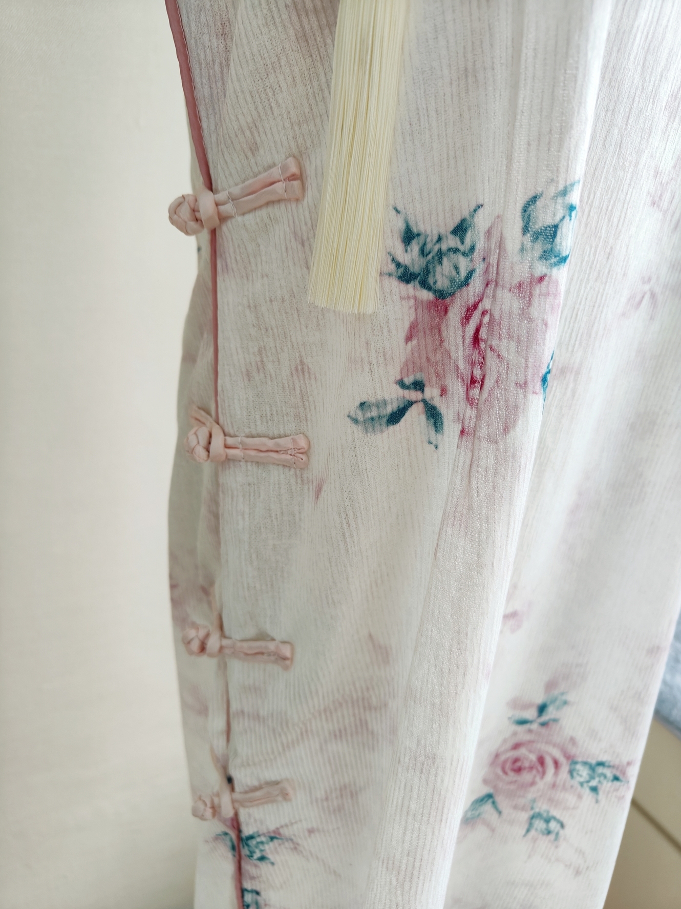 Blooming Rose Cheongsam 玫瑰印花中式旗袍