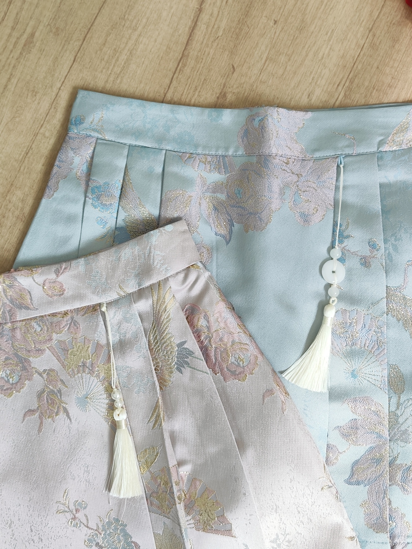 Floral Jacquard Satin Skirt缎面提花马面裙*2 Colors