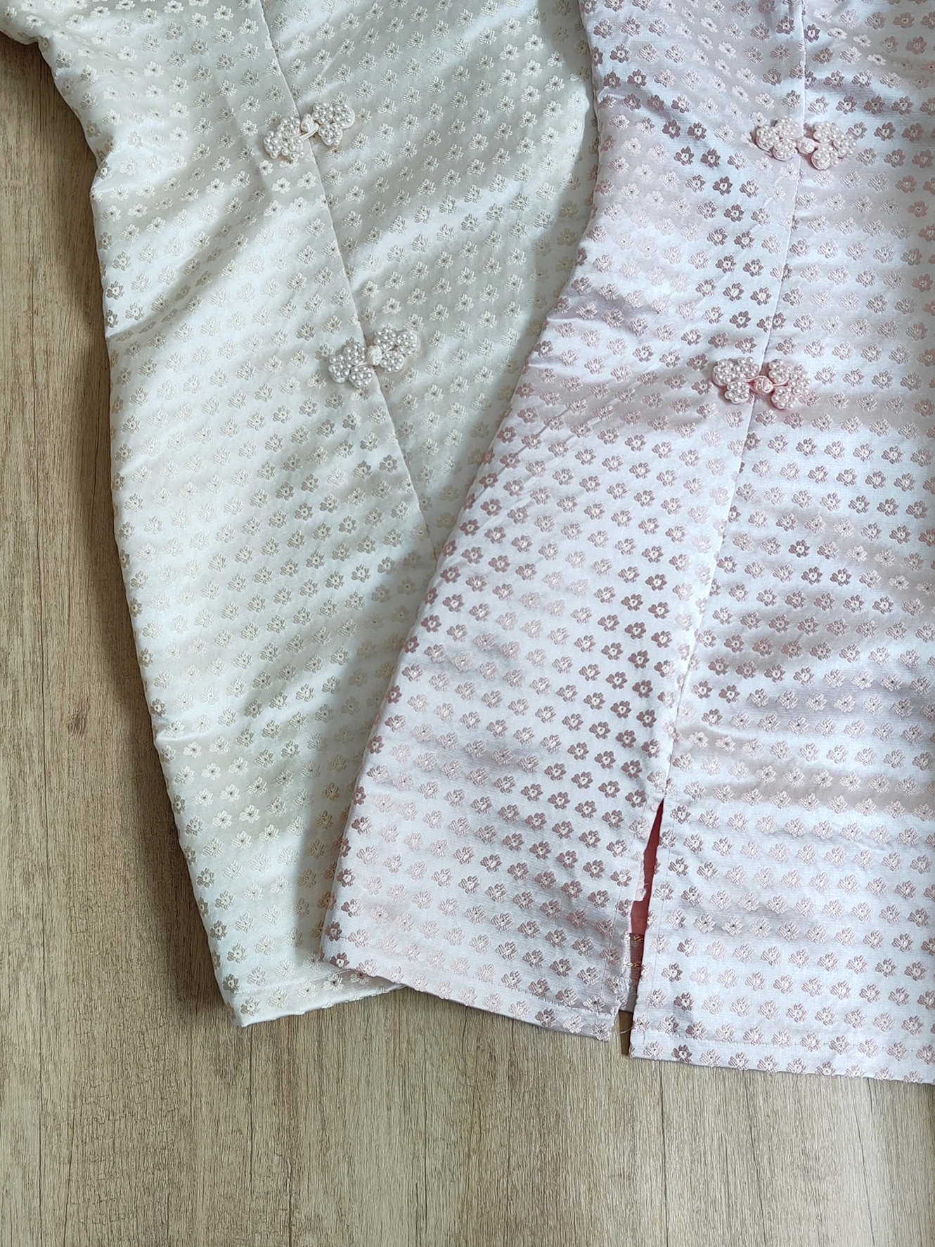 Embroidered Gold Dress 提花织金连衣裙