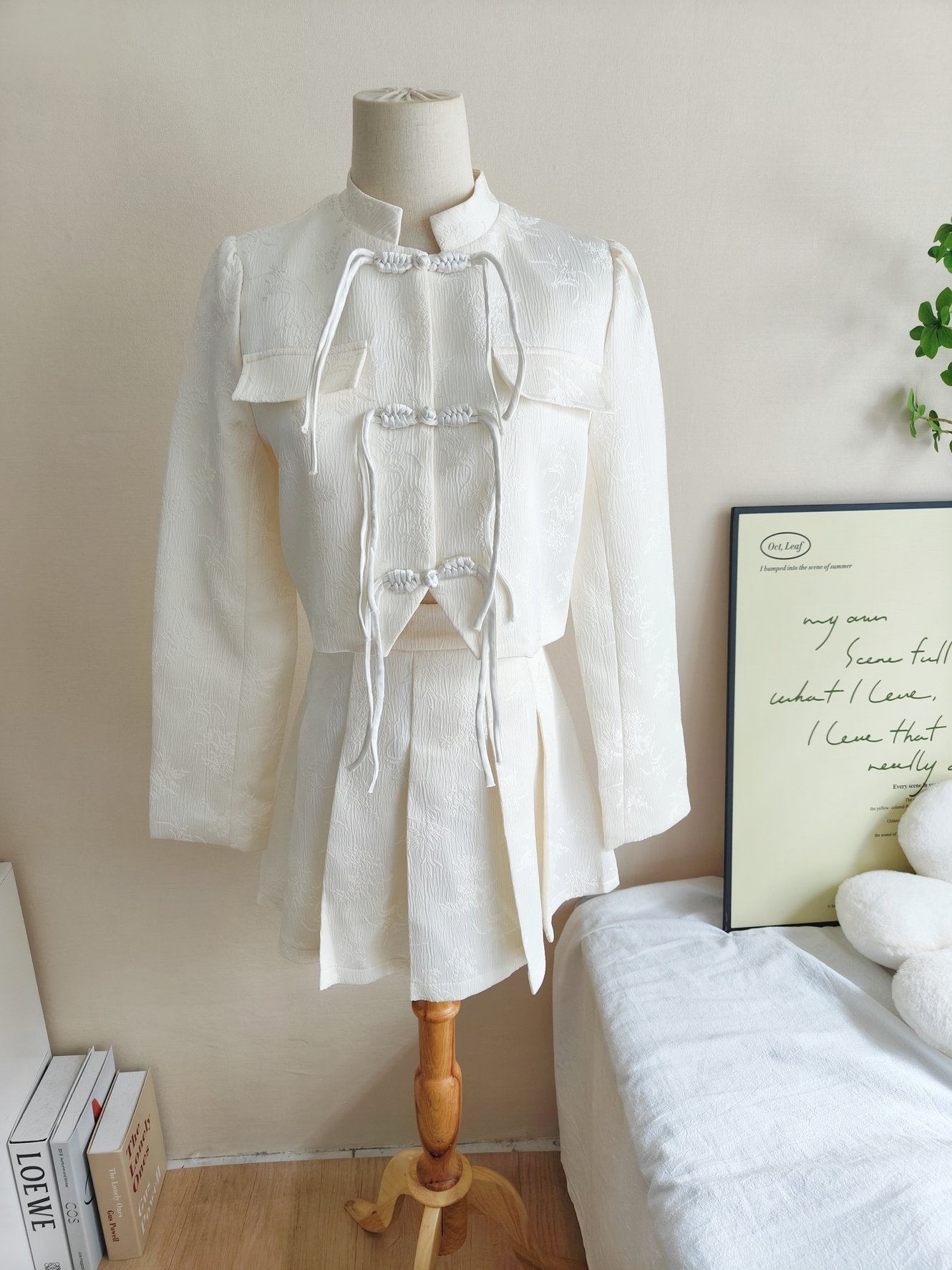 Long Sleeve Pleat Skirt Two-Piece Set 长袖百褶裙2件套* Size S