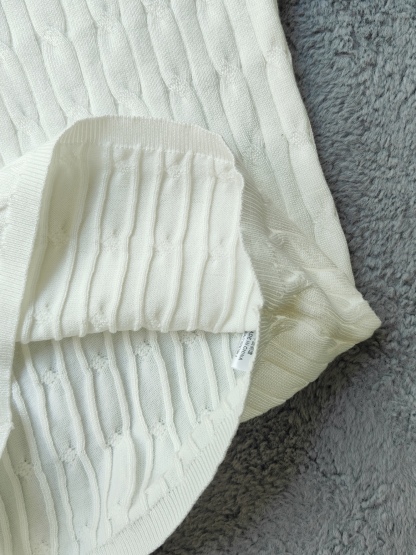 Bow-Knot Knit Top 蝴蝶结针织上衣