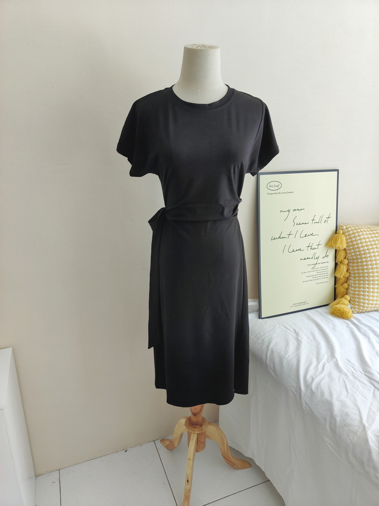Classic Waist-Tie Dress 系带连衣裙