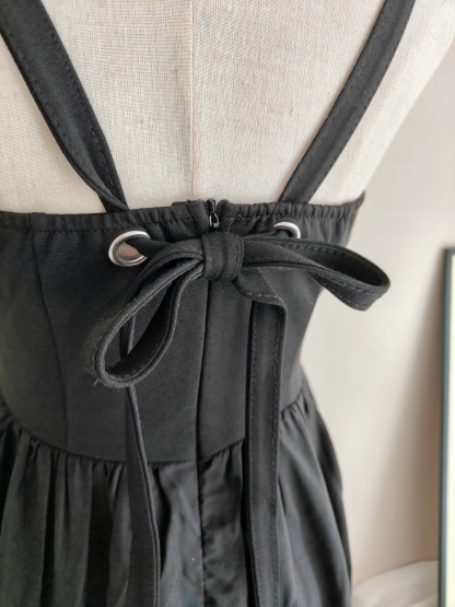 Classic Black Dress 气质小黑裙