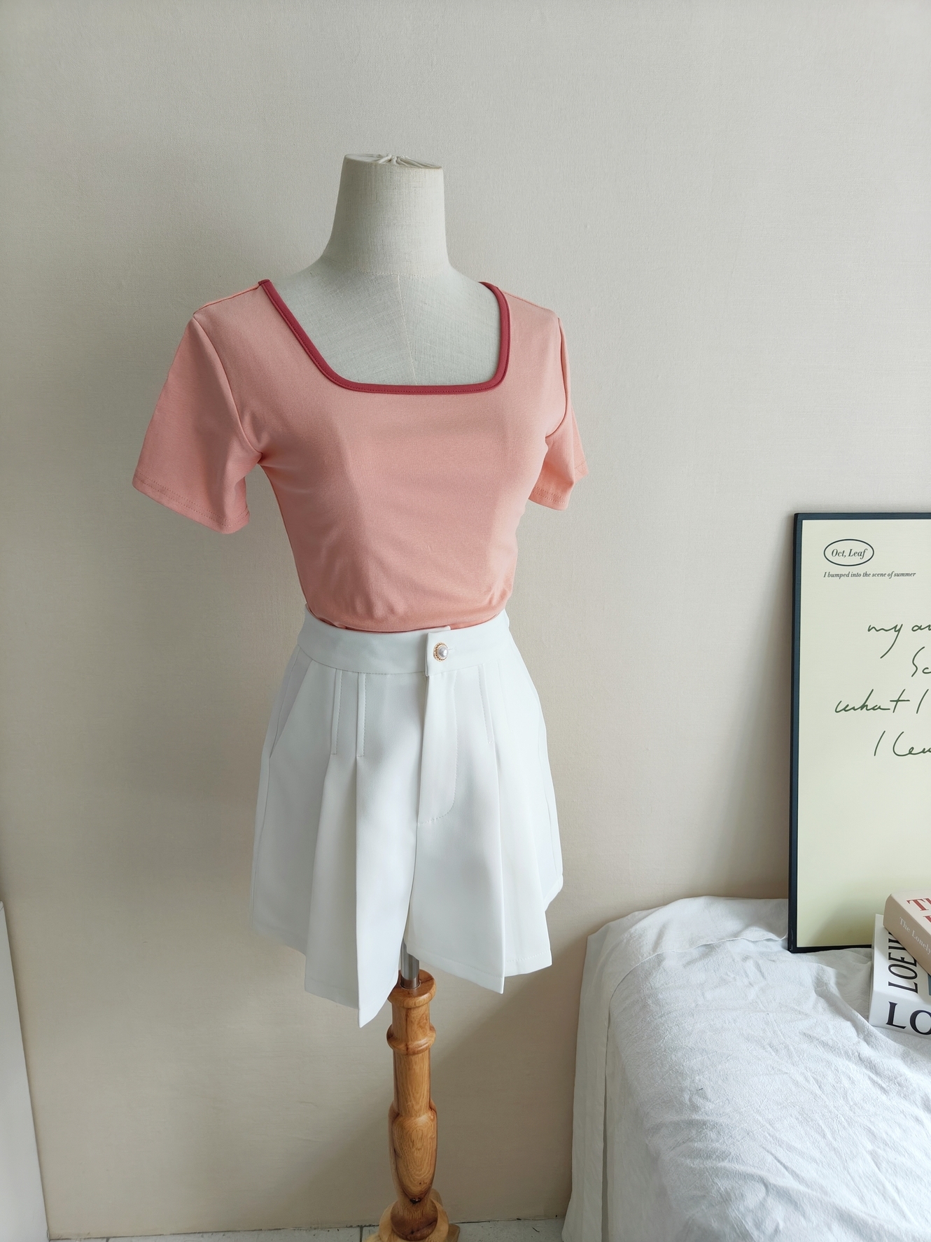 Pearl Button Pleated Blouse 珍珠扣百褶短款*3 Colors