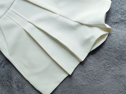 Pearl Button Pleated Blouse 珍珠扣百褶短款*3 Colors