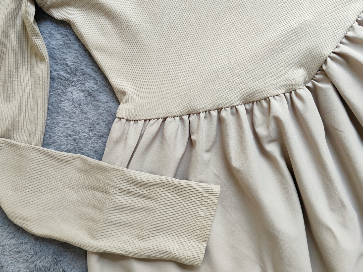 Fiona Long Sleeve Knitted Dress 方领长袖针织连衣裙*2 Colors 