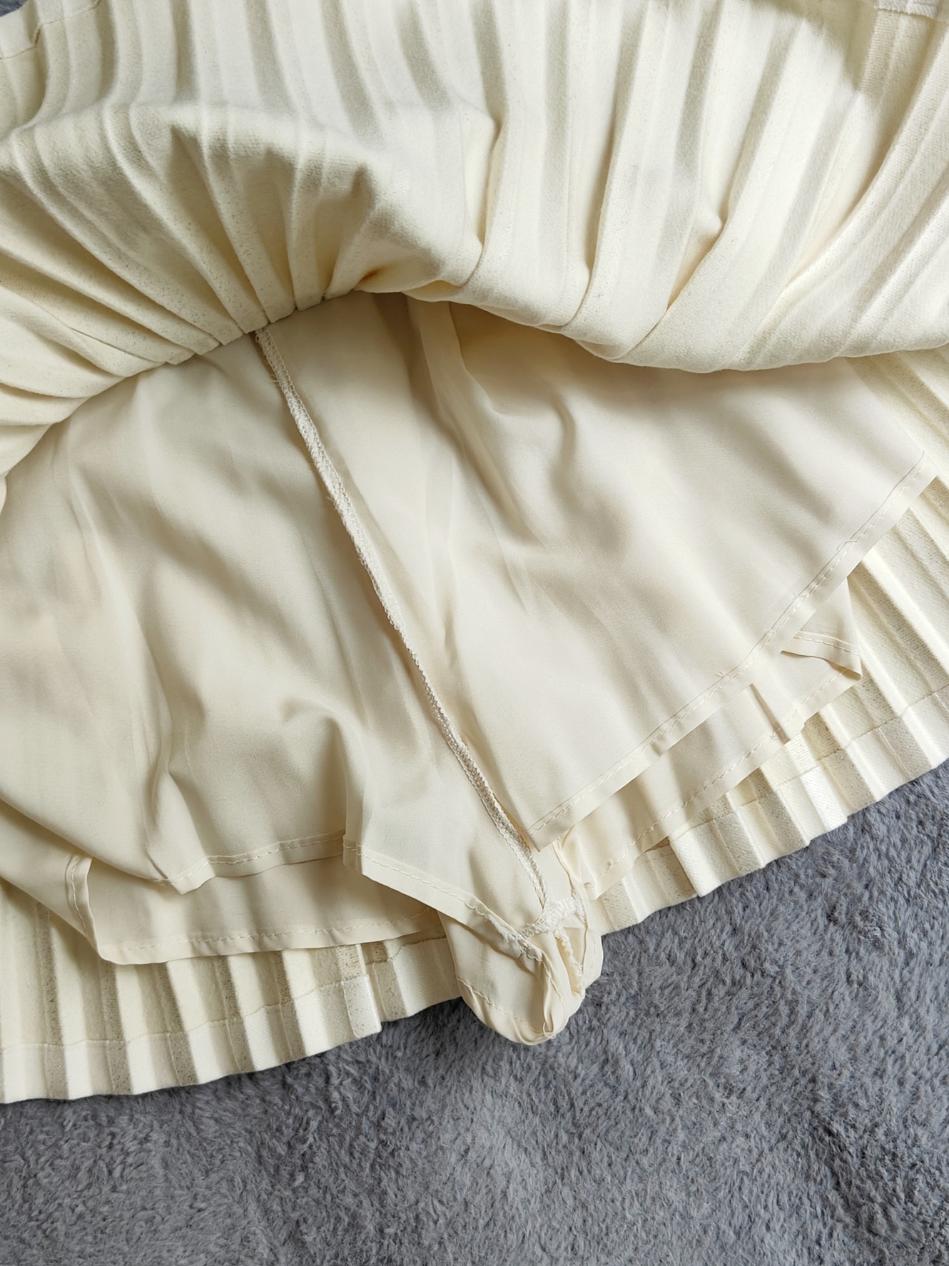 Elara Pleated Midi Skirt 百褶裙半身裙*3 Colors