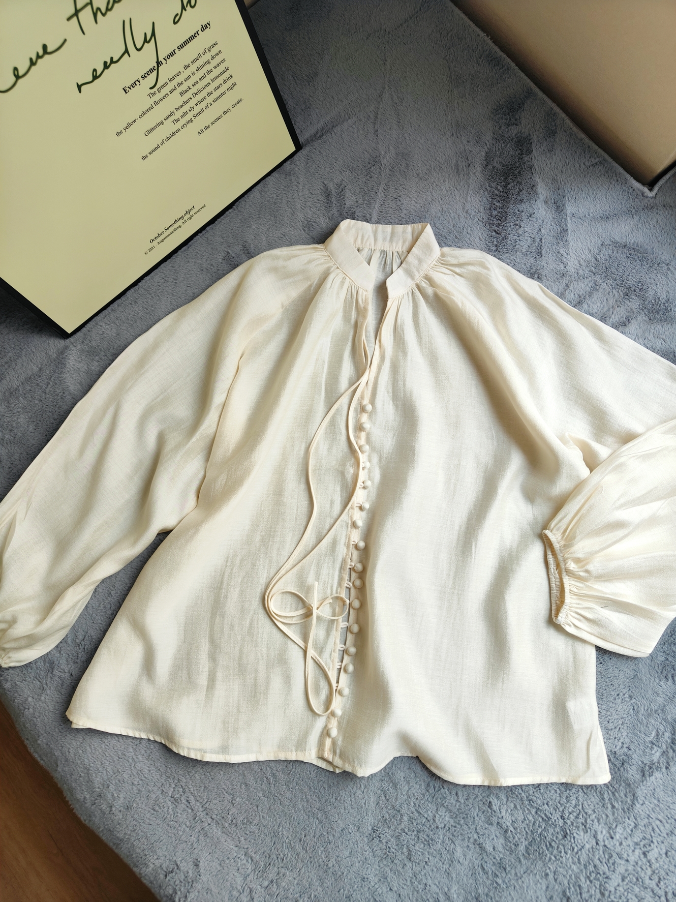 Senna V-Tie Blouse 仙气飘带V领衬衫