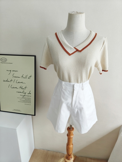 Calina Knit Top 斜方领针织上衣*4 Colors