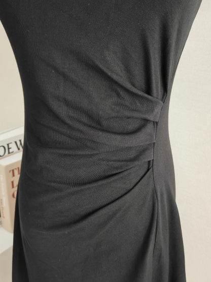 Casual Tee Dress 休闲收腰T恤连身裙