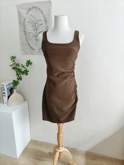 Mireya Strap Dress 简约背心连衣裙*2 Colors