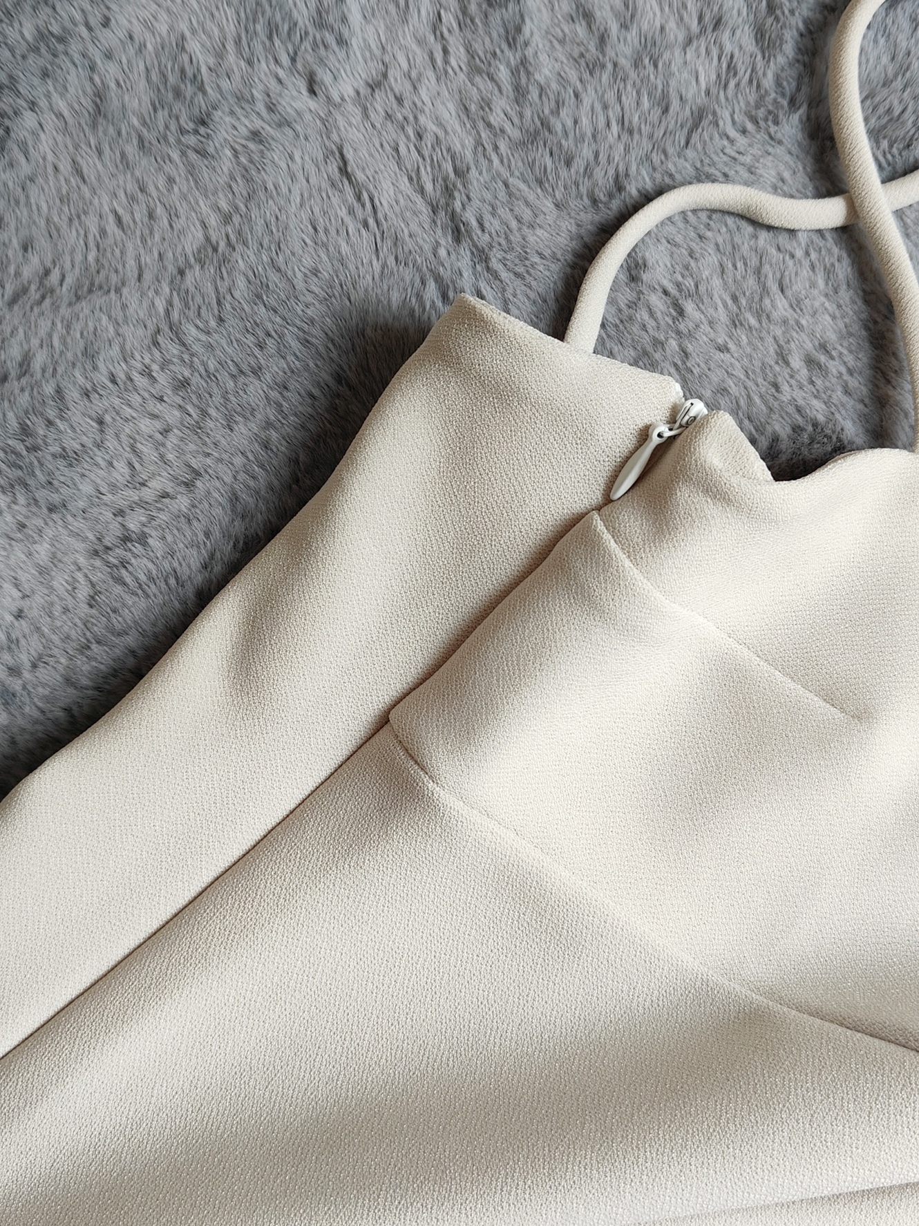 Vanilla Cami Dress 奶油色吊带连衣裙