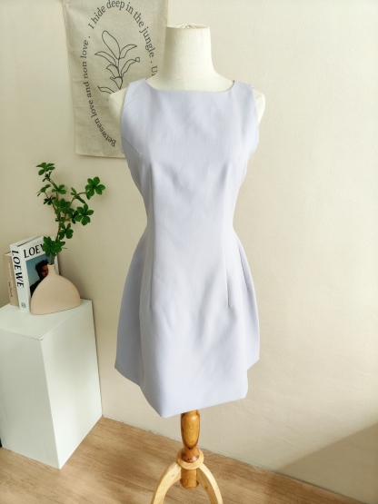 Avenna Round Neck Waist Dress 纯色圆领收腰连身裙*7 Colors