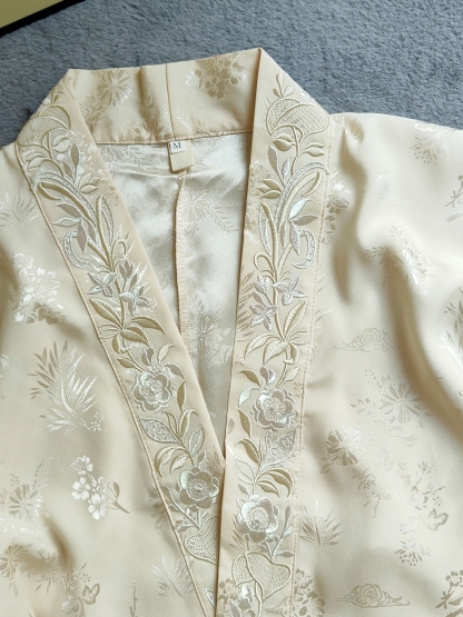 Gilded Petals Horse-face skirt Set 华美金色提花斜襟上衣 + 短款马面裙