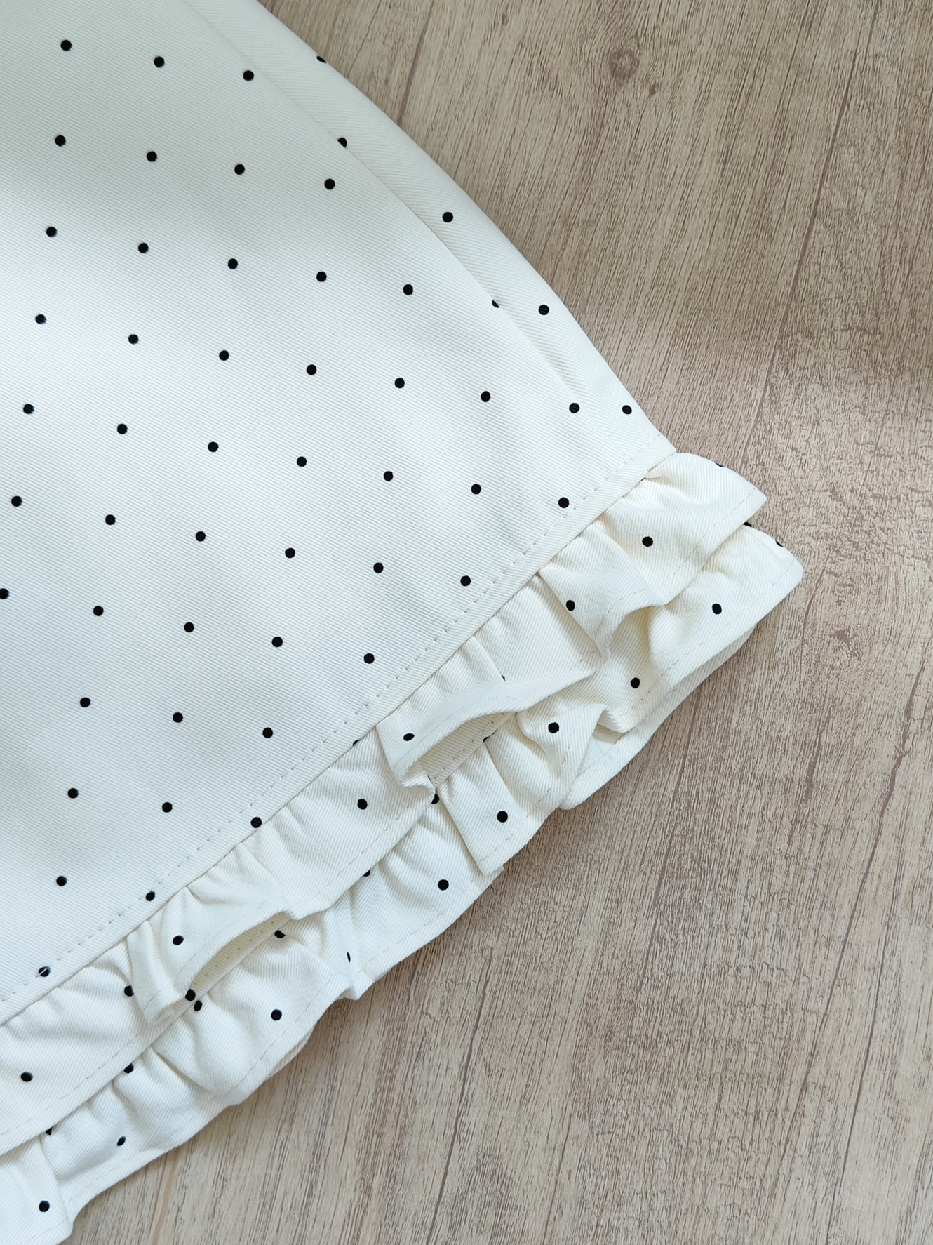 Polka Dot Ruffle Hem Skirt 木耳边波点半身裙*3 Colors