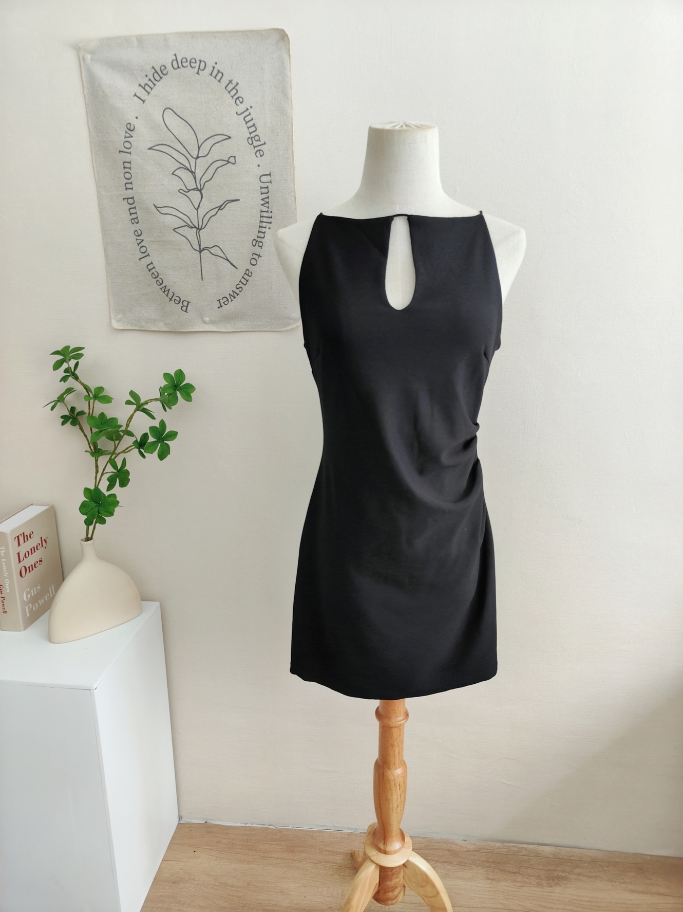 Vanya Cutout Slim Fit Dress 镂空修身连衣裙*3 Colors