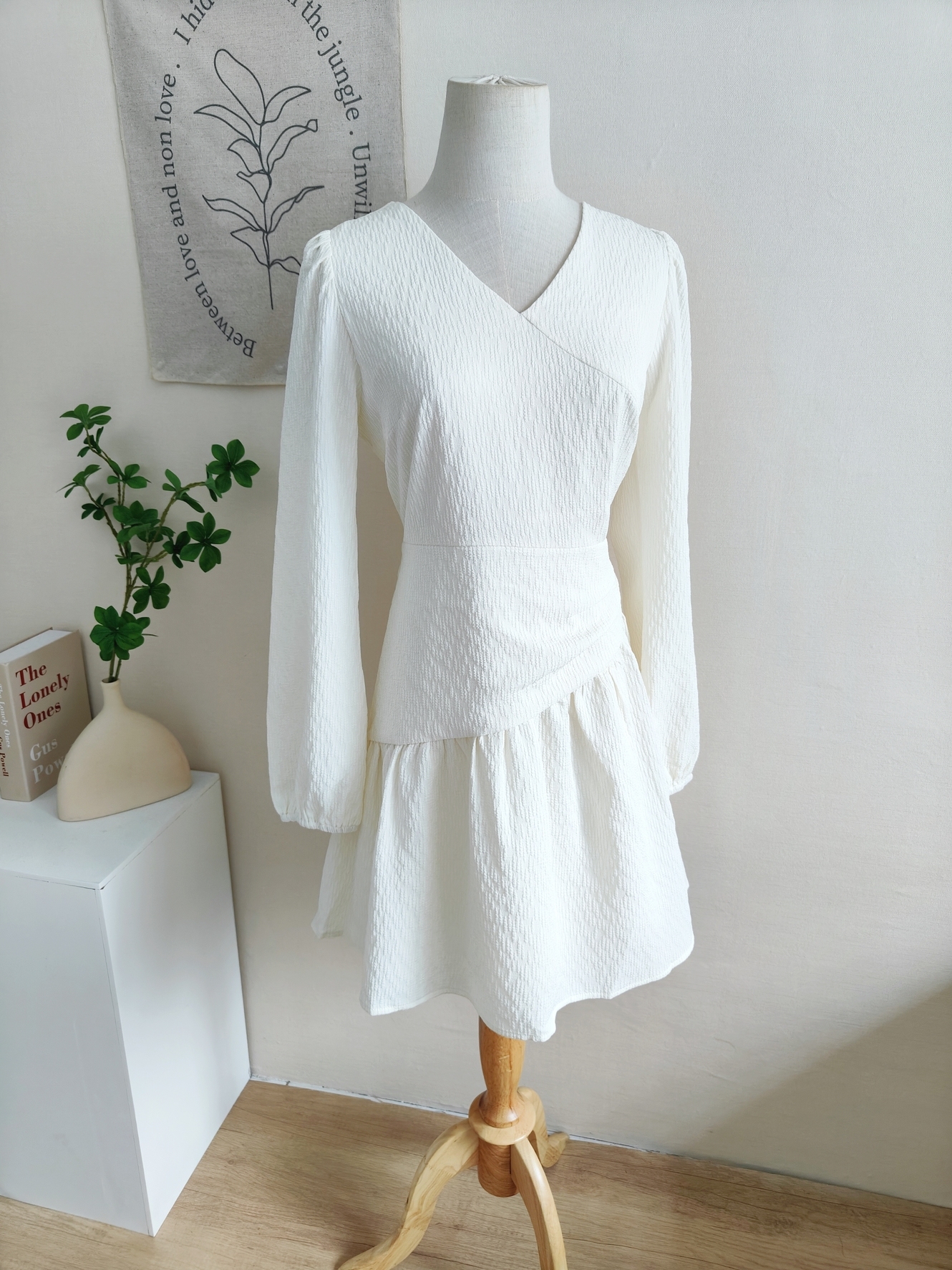 Soft Bloom One-Piece Dress 甜美温柔风连身裙*2 Colors