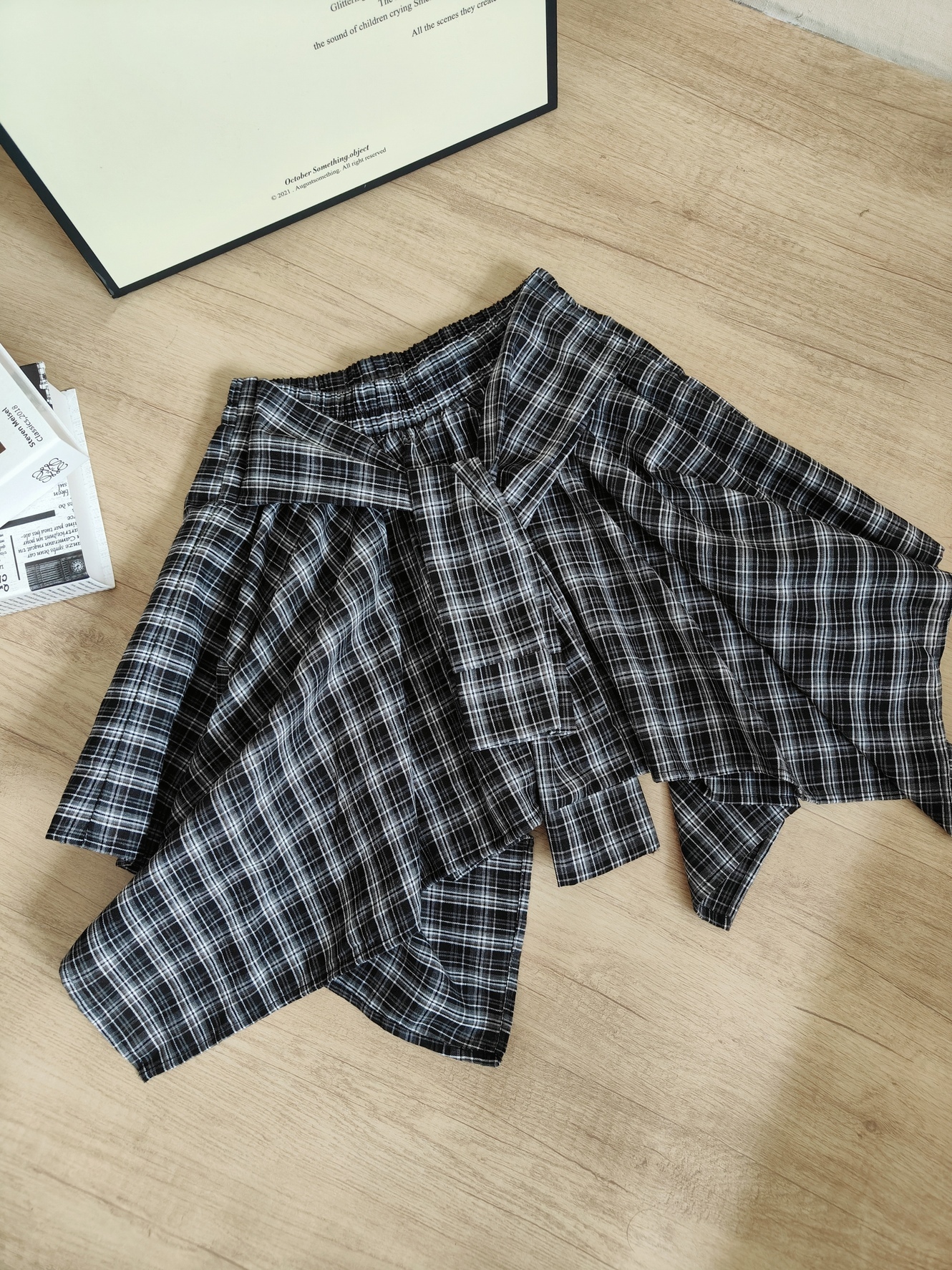 Plaid Ribbon-Tie Asymmetrical Skirt 不规则绑带格纹短裙*4 Colors