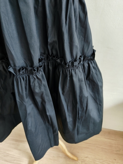 Sexy V-neck Black Strap Dress  黑色V领吊带连衣裙