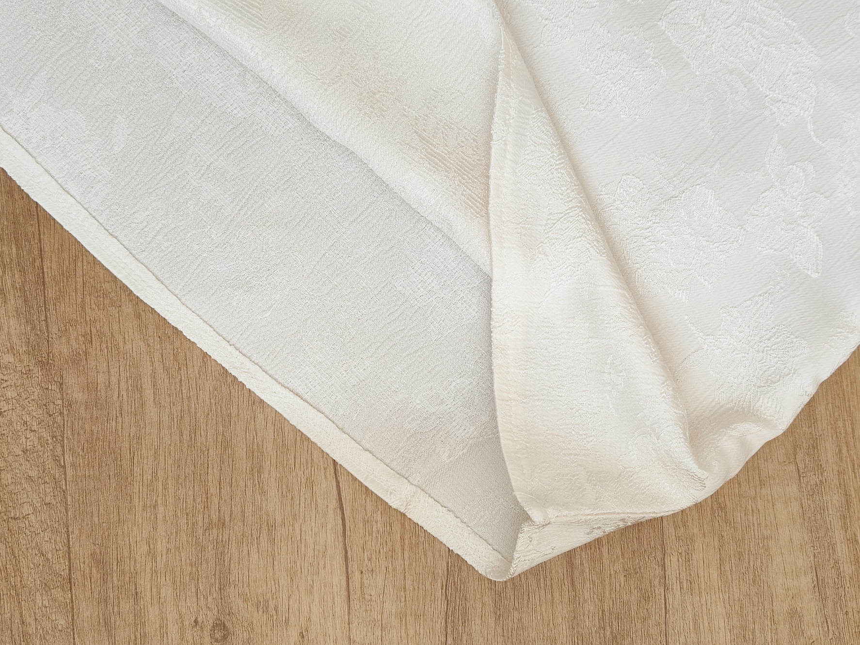 Stand-Neck Jacquard Top 提花立领上衣