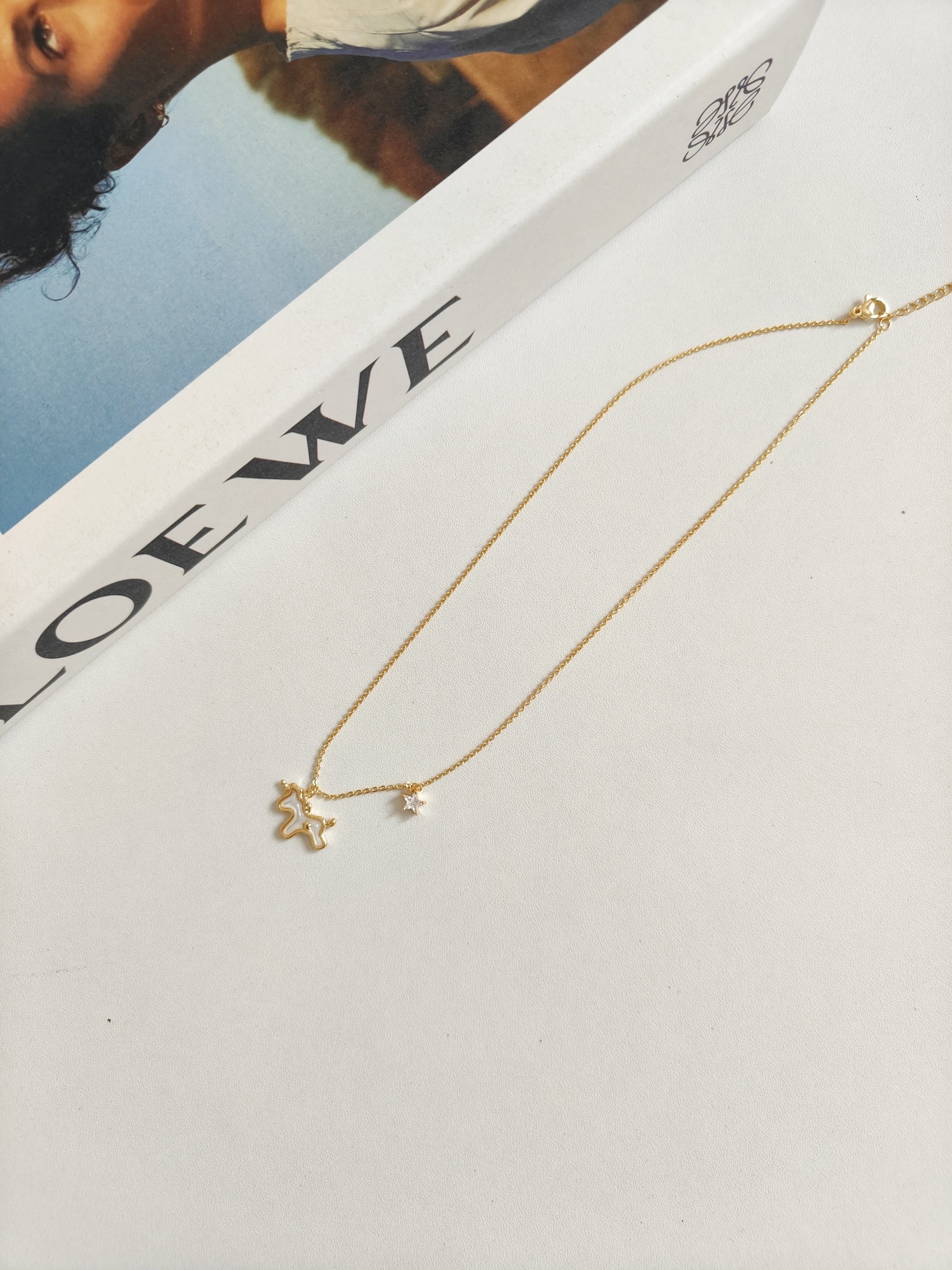 Lucky Horse Shell Collarbone Necklace 马年天然贝壳锁骨链