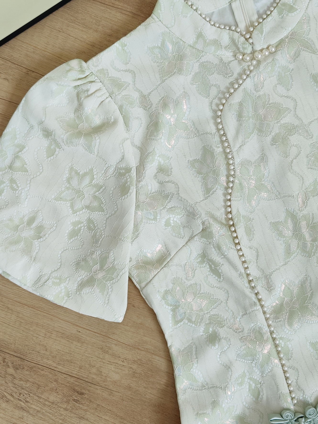 Green Floral Embossed Cheongsam 绿色提花旗袍连衣裙