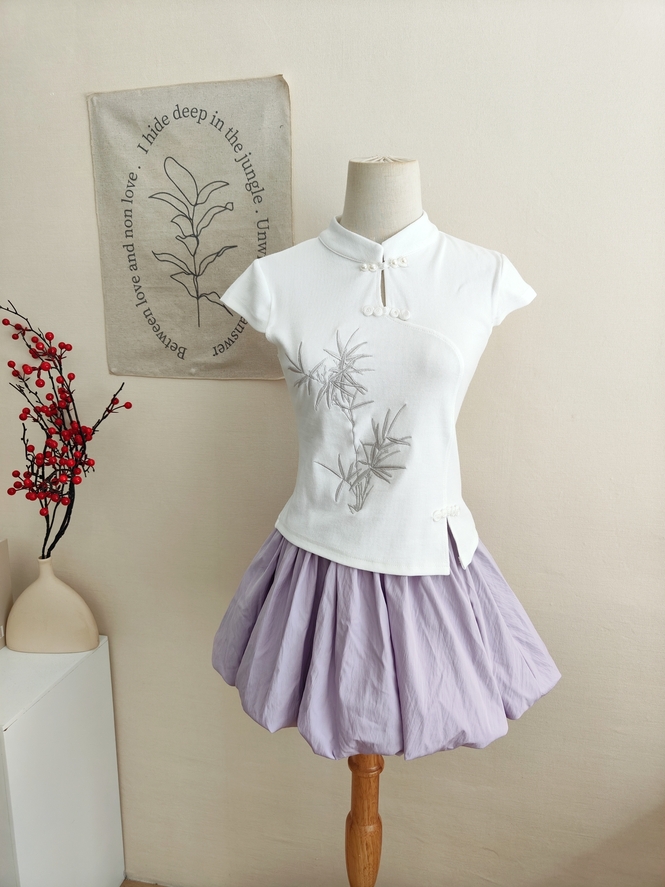 刺绣国风盘扣上衣 Embroidered Button Top*3 Colors