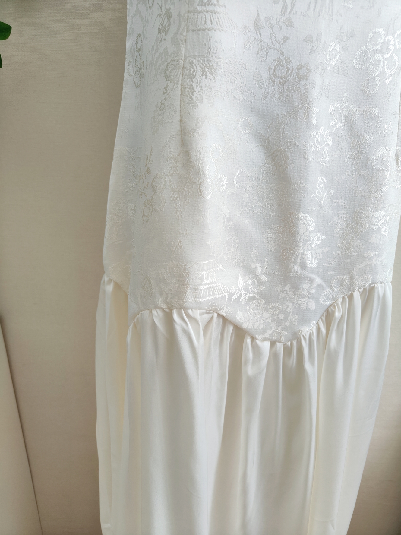 Qingelle New Chinese Elegant Panel Dress 名门大小姐 ✦绝美！ 新中式拼接设计连身裙*2 Colors