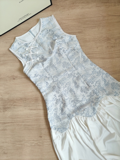 Qingelle New Chinese Elegant Panel Dress 名门大小姐 ✦绝美！ 新中式拼接设计连身裙*2 Colors