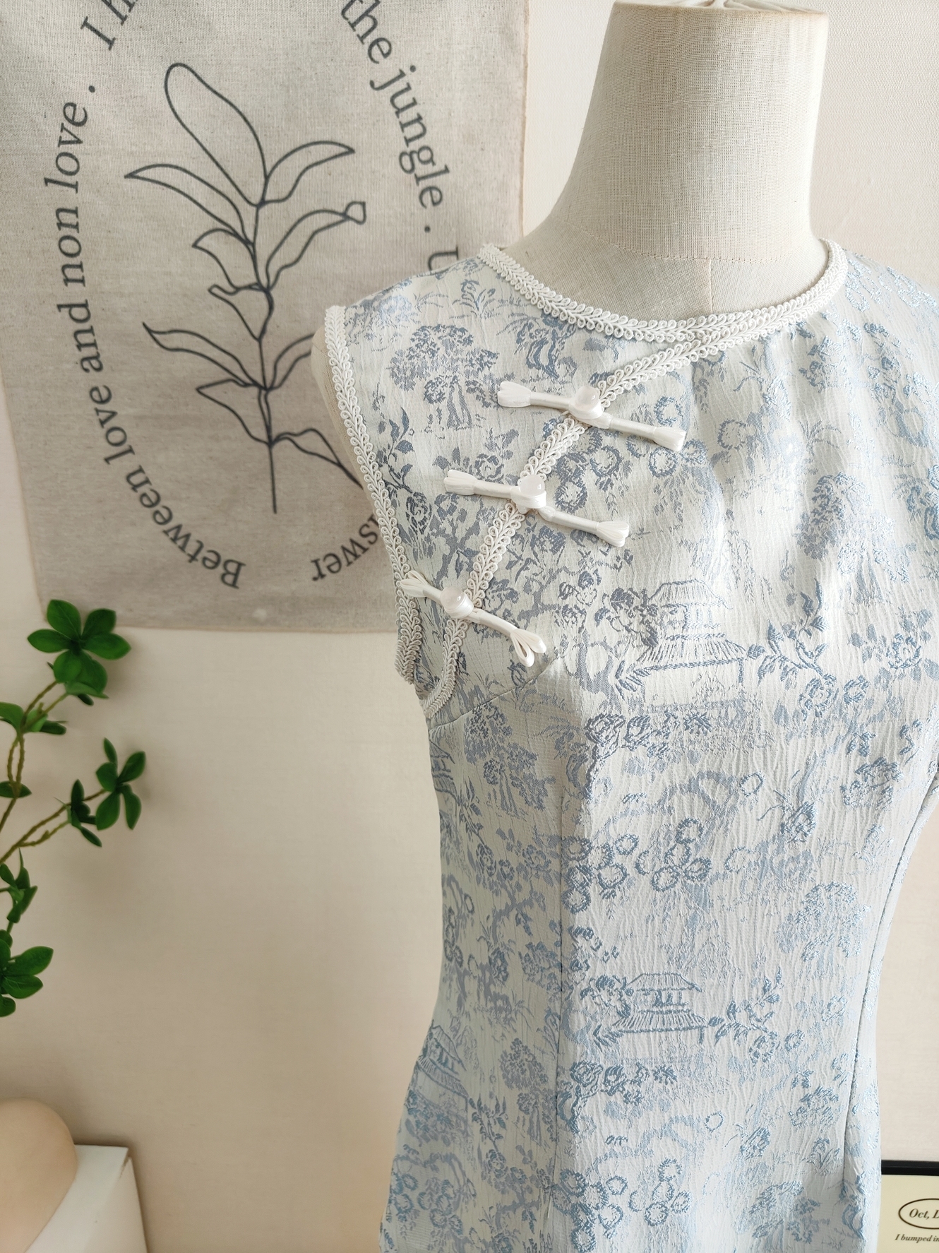 Qingelle New Chinese Elegant Panel Dress 名门大小姐 ✦绝美！ 新中式拼接设计连身裙*2 Colors