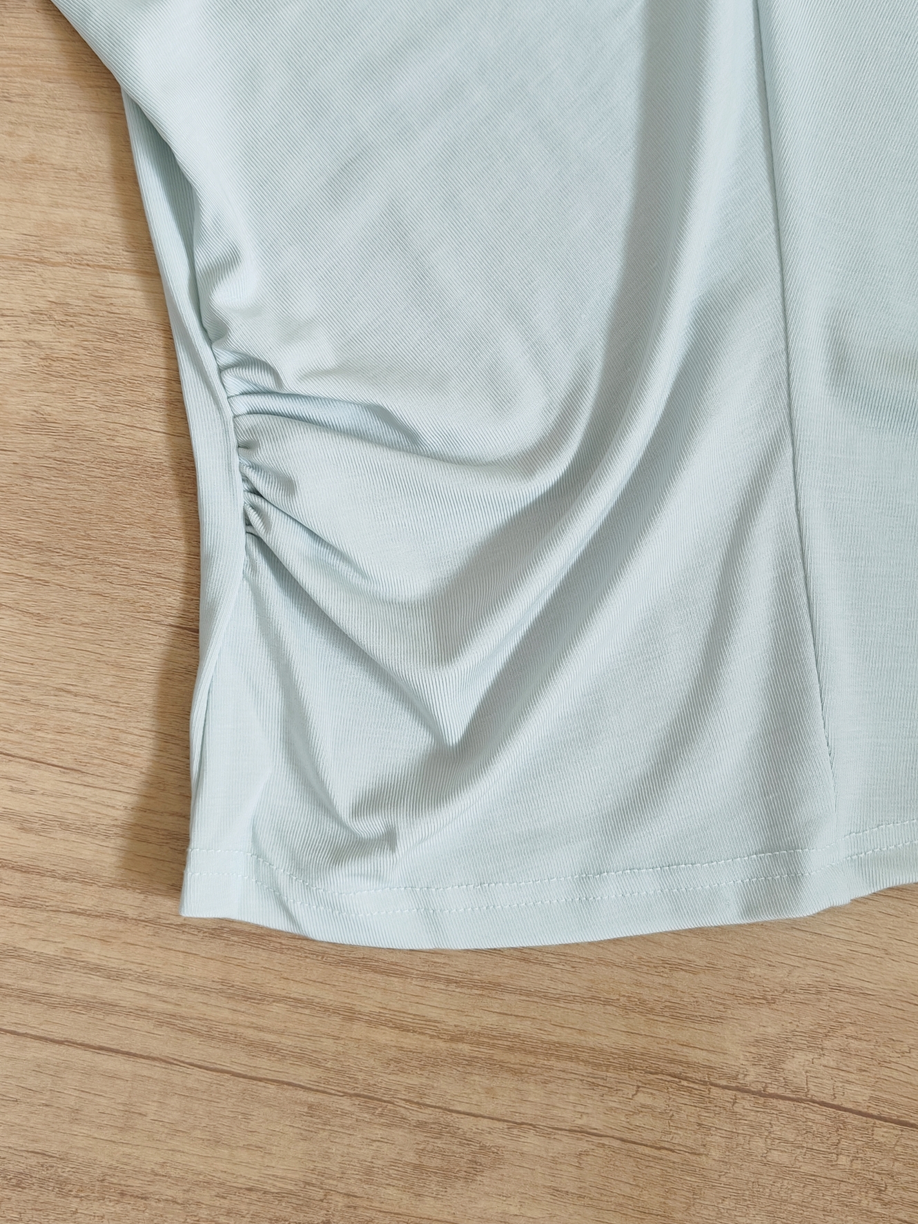 Roselle 3D Flower V-Neck Top 一眼沦陷! 别致又浪漫✦法式气质立体花朵V领上衣*3 Colors