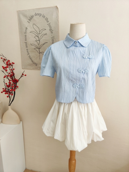 Yunora Frog Closure Shirt 中式盘扣短款衬衫*2 Colors