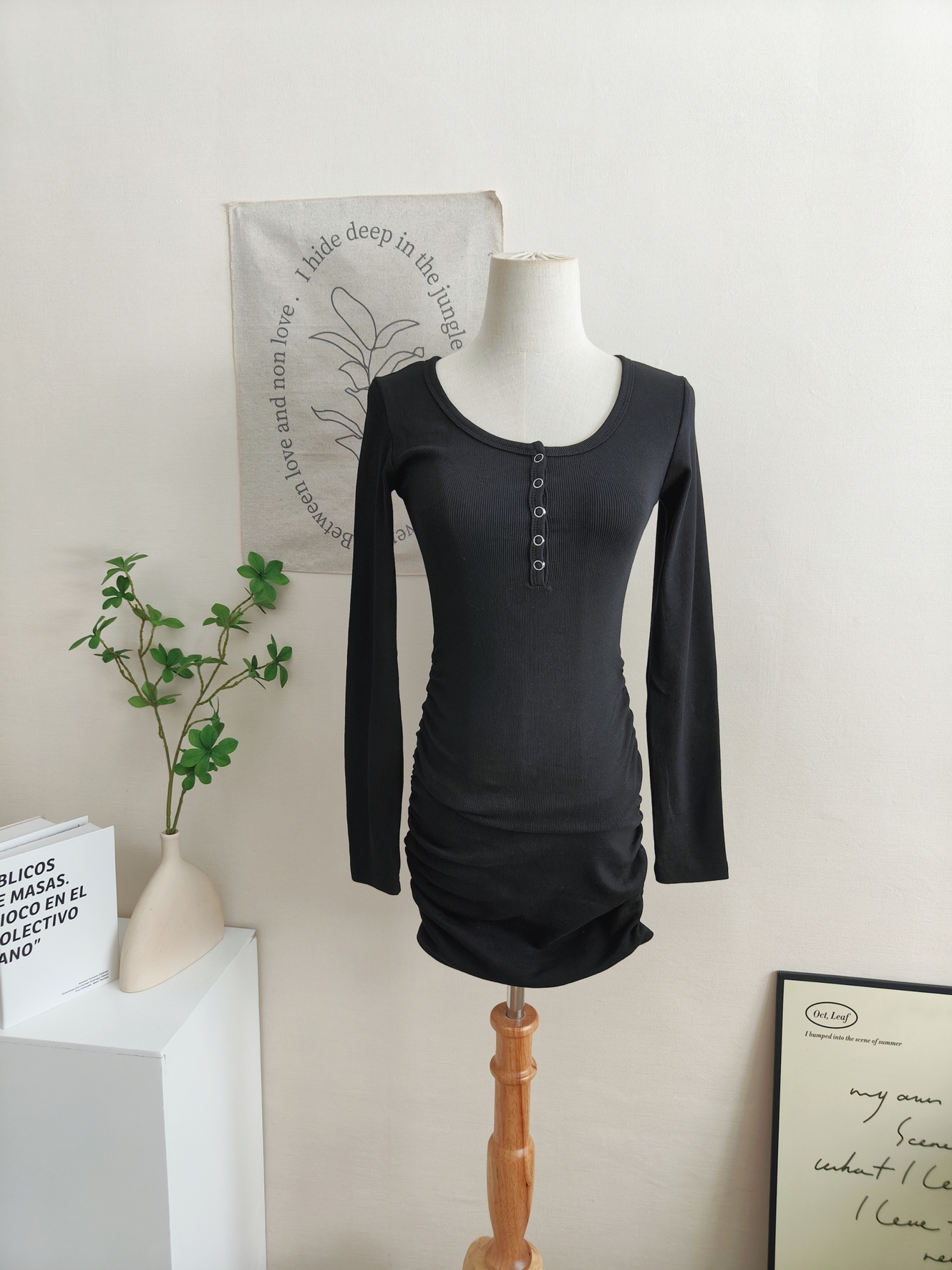 Sexy Long Sleeve Dress 辣妹包臀连衣裙*3 Colors