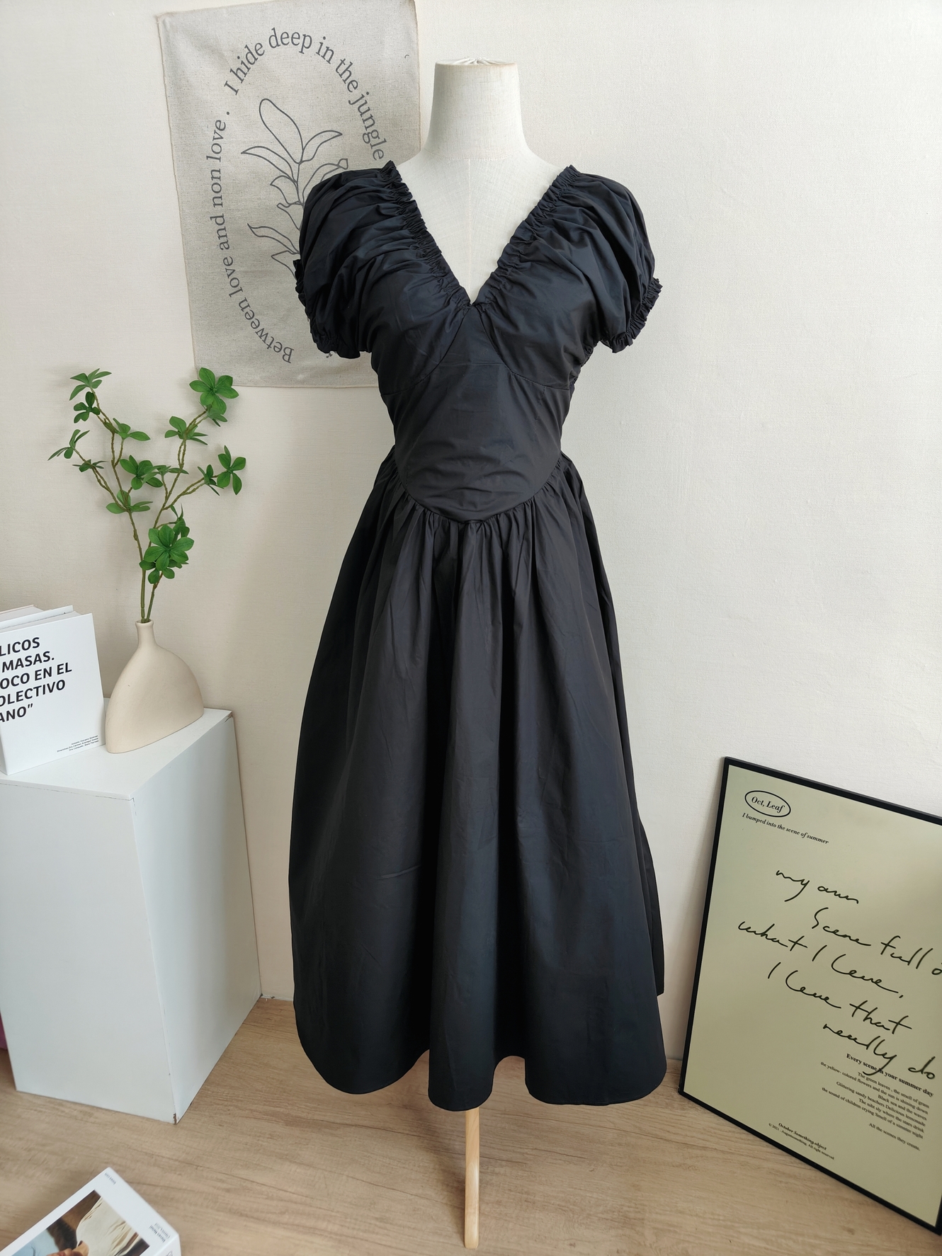 Aveline French Cinched Waist Dress 法式收腰连衣裙*2 Colors