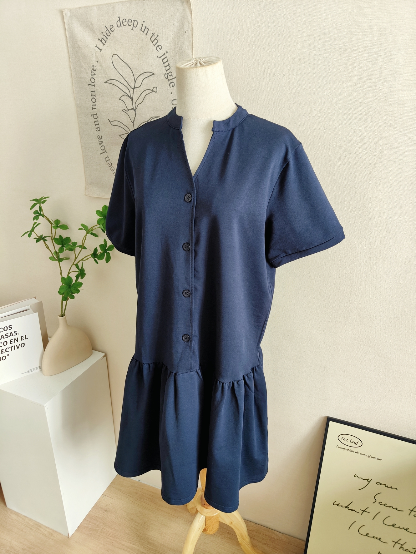 Button Front Ruffle Hem Dress 温柔系V领排扣连衣裙* 4 Colors