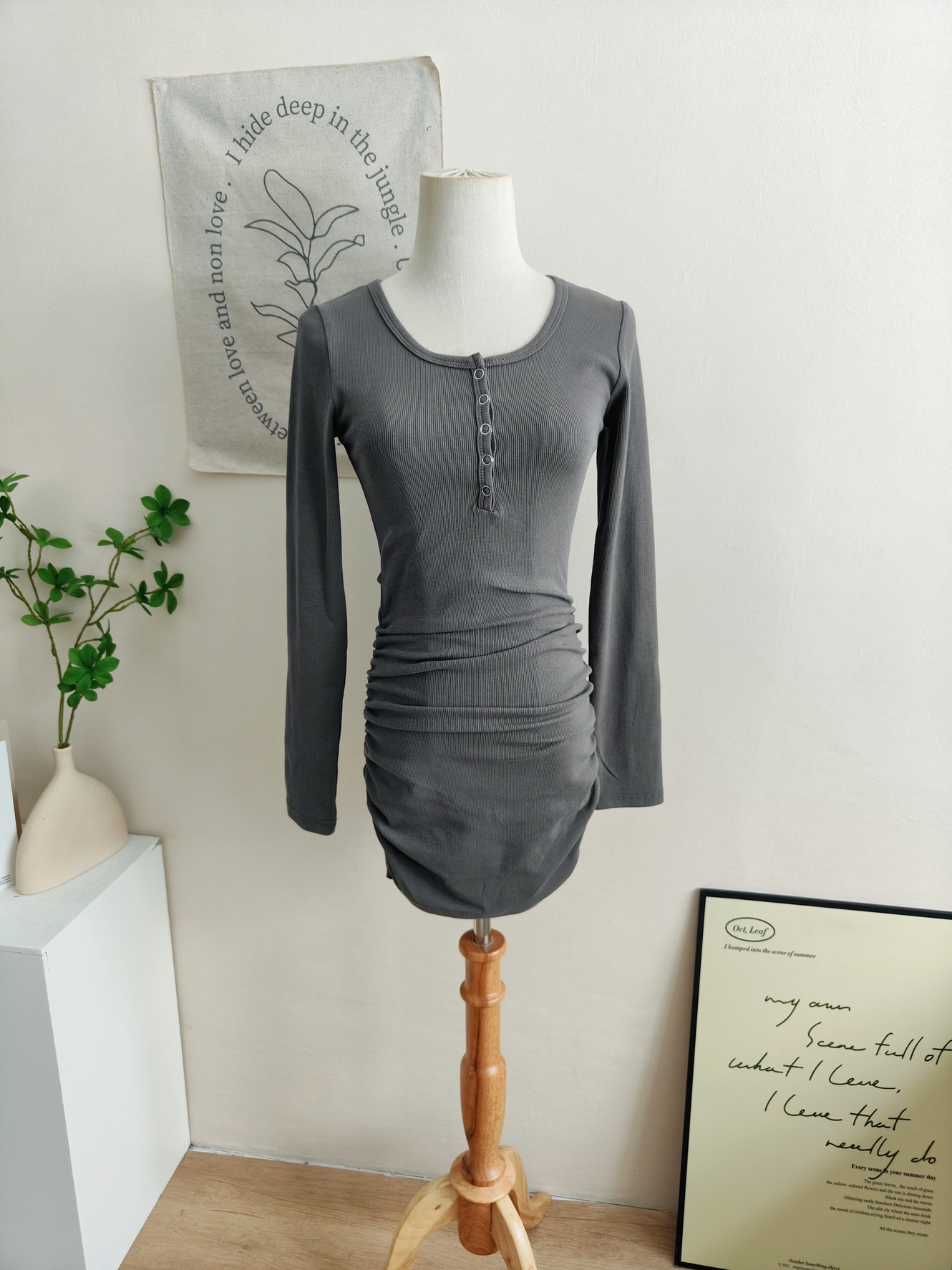 Sexy Long Sleeve Dress 辣妹包臀连衣裙*3 Colors