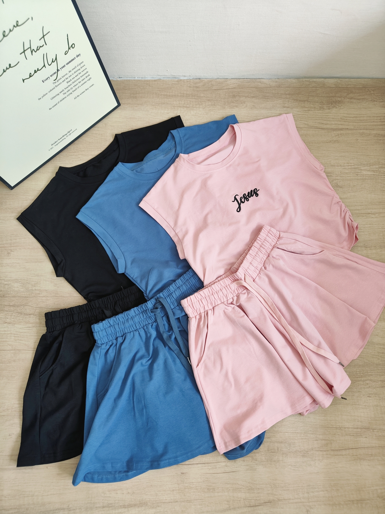 Korean Style T-Shirt & Pants Set 韩式T恤短裤套装*4 Colors