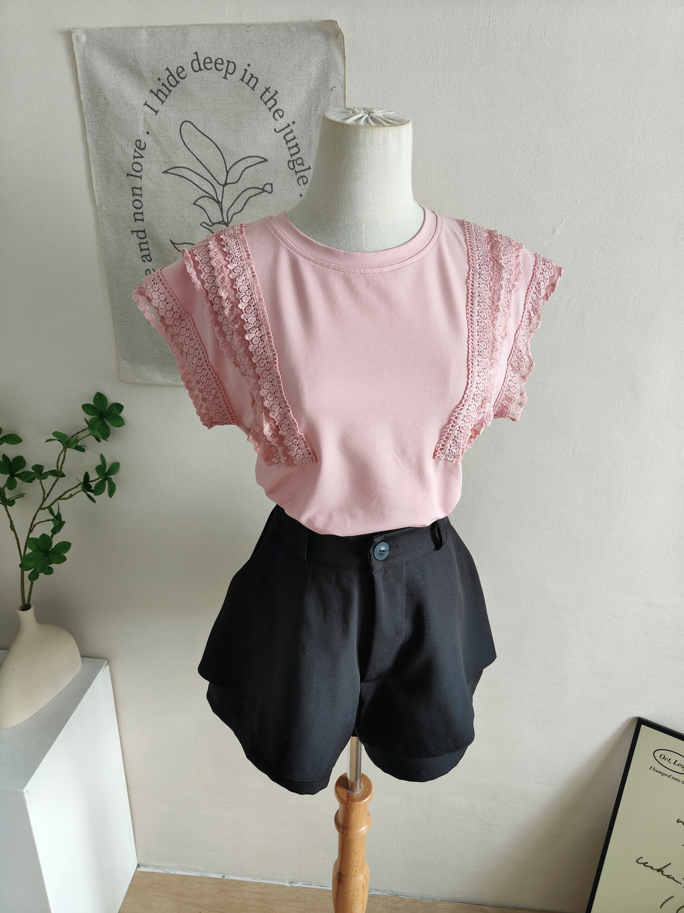 Korean Sweet Lace Trim Top 韩系甜美蕾丝花边上衣*5 Colors